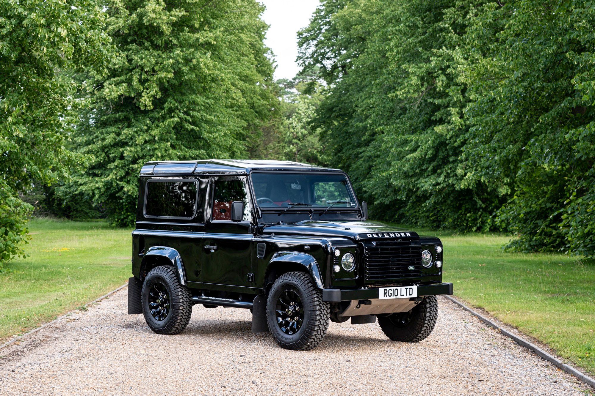 2016 (65) Land Rover Defender 90 XS - SOLD
